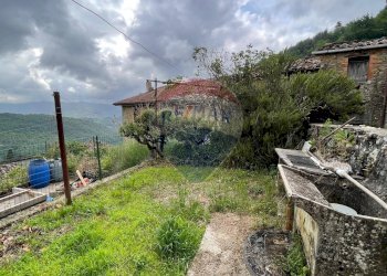 Giardino - Casa indipendente Bagni di Lucca - foto 49
