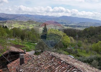 Vista delle montagne - Rustico Camporgiano - foto 9