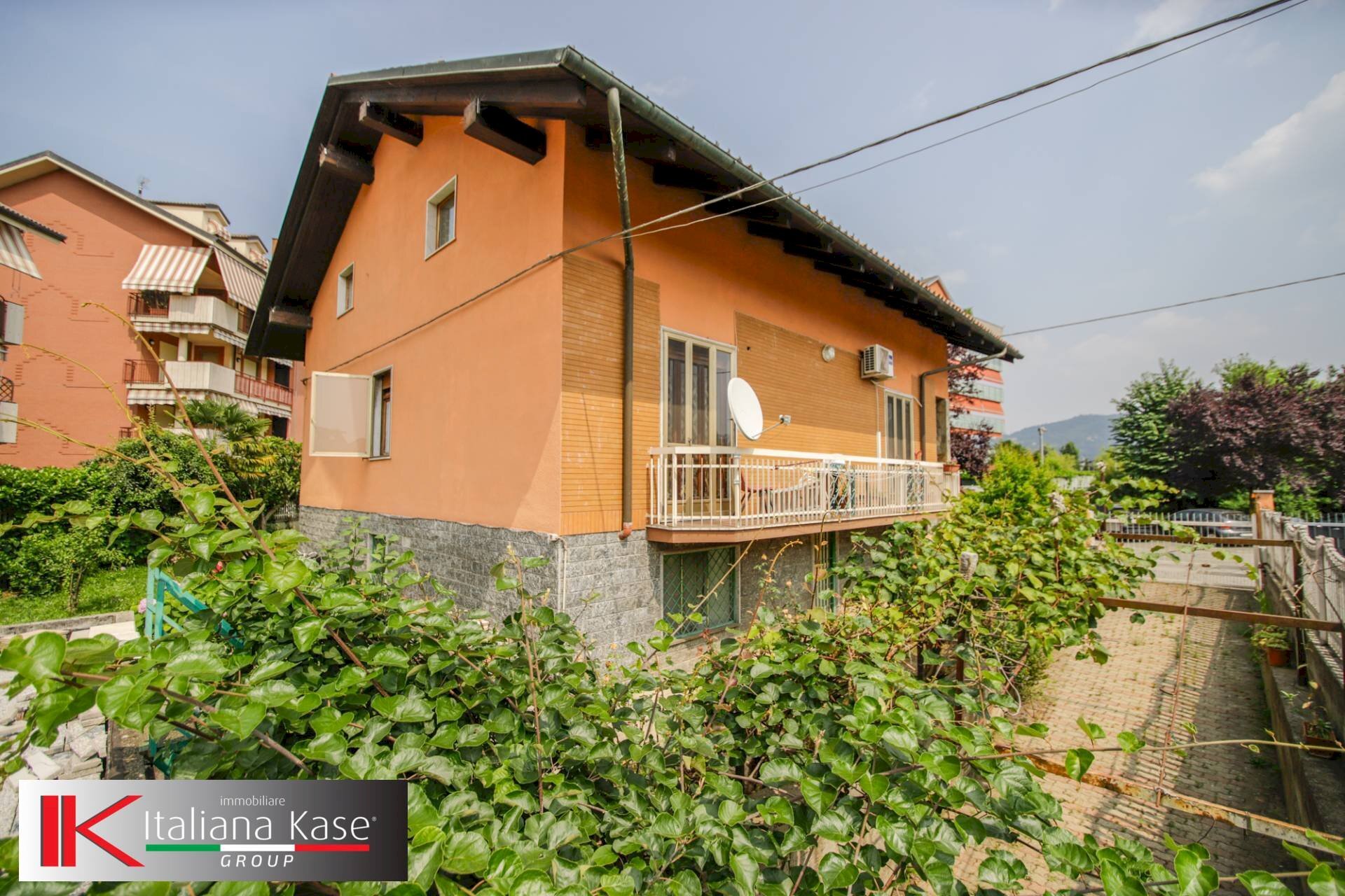 Foto 1 - Villa Via Alessandria
 
17, San Mauro Torinese - photo 1