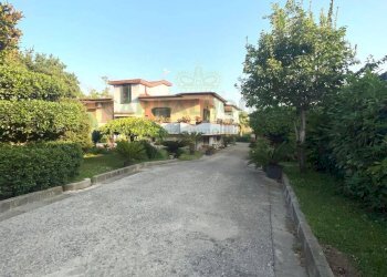 Foto 13 - Villa Pomigliano d'Arco - foto 13