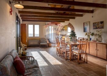 Sala da pranzo - Villa Strada Nuraghe Isfundadu
 
5, Olmedo - foto 3