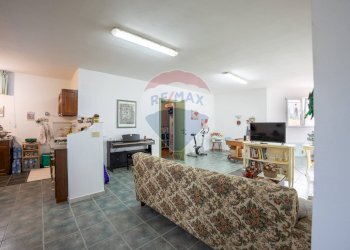 Soggiorno - Villa Strada Nuraghe Isfundadu
 
5, Olmedo - foto 17