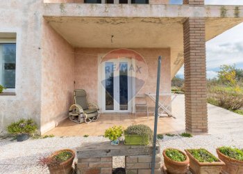 Terrazza - Villa Strada Nuraghe Isfundadu
 
5, Olmedo - foto 22