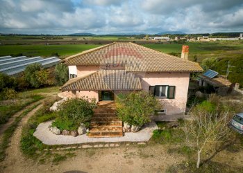 Casa all\'aperto - Villa Strada Nuraghe Isfundadu
 
5, Olmedo - foto 23
