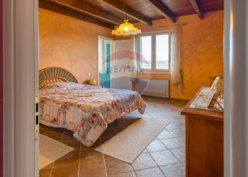 Camera / camera da letto - Villa Strada Nuraghe Isfundadu
 
5, Olmedo - foto 51