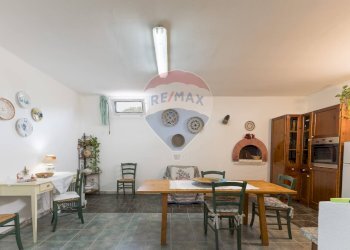 Sala da pranzo - Villa Strada Nuraghe Isfundadu
 
5, Olmedo - foto 80