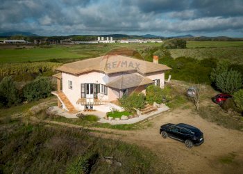Casa all\'aperto - Villa Strada Nuraghe Isfundadu
 
5, Olmedo - foto 84
