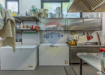 Cucina - Locale Commerciale Via Efisio Marini
 
26, Ittiri - foto 28