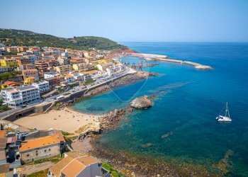 Vista dell\'acqua - Quadrilocale Via Carlo Alberto
 
10, Castelsardo - foto 3