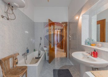 Bagno - Quadrilocale Via Carlo Alberto
 
10, Castelsardo - foto 34