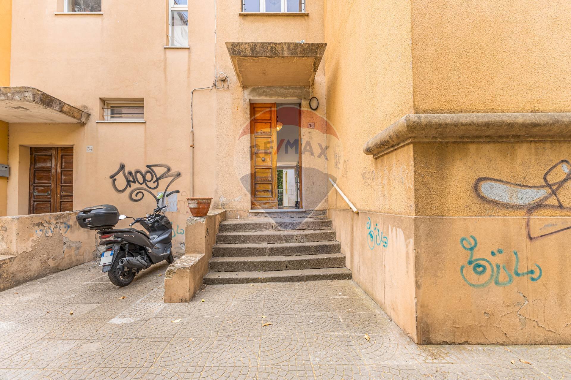 Edificio all\'aperto - Apartment Viale Italia
36, Sassari - photo 3