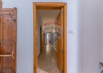 Hall / corridoio - Appartamento Viale Italia
 
36, Sassari - foto 5