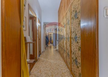 Hall / corridoio - Appartamento Viale Italia
 
36, Sassari - foto 18