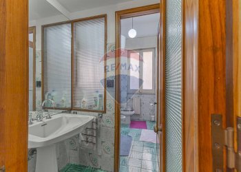 Bagno - Appartamento Viale Italia
 
36, Sassari - foto 39