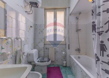 Bagno - Appartamento Viale Italia
 
36, Sassari - foto 40