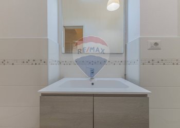 Bagno - Appartamento Viale Italia
 
36, Sassari - foto 82