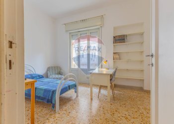 Camera / camera da letto - Appartamento Viale Italia
 
36, Sassari - foto 84