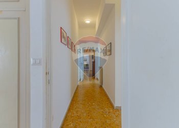 Hall / corridoio - Appartamento Viale Italia
 
36, Sassari - foto 93