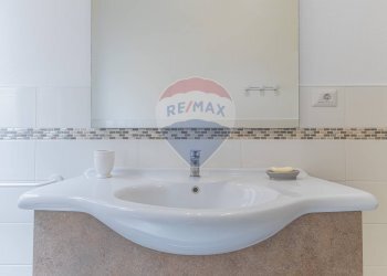 Bagno - Appartamento Viale Italia
 
36, Sassari - foto 95