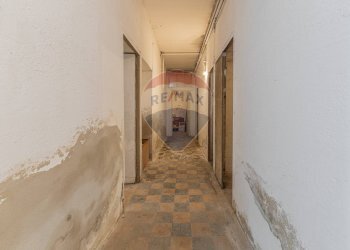 Hall / corridoio - Appartamento Viale Italia
 
36, Sassari - foto 116