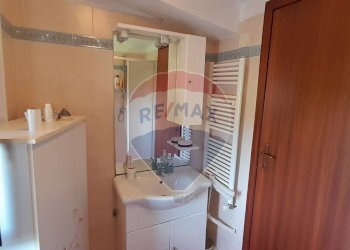 Bagno - Semi-detached house Solopaca - photo 14