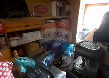 Dispensa di stoccaggio - Semi-detached house Solopaca - photo 26