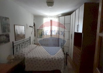 Camera / camera da letto - Semi-detached house Solopaca - photo 28