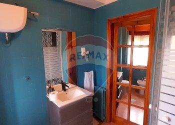 Bagno - Semi-detached house Solopaca - photo 33