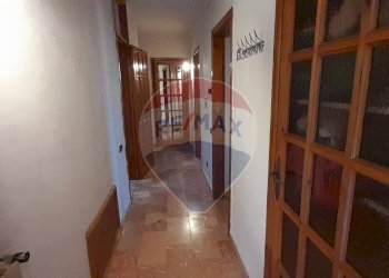 Hall / corridoio - Semi-detached house Solopaca - photo 34