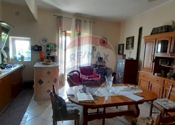 Sala da pranzo - Semi-detached house Solopaca - photo 46