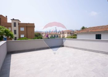 Terrazza - Trilocale generale ardoino
 
205, Diano Marina - foto 10