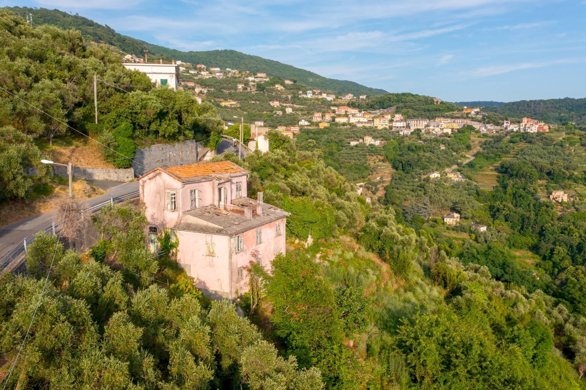 Foto 1 - Villa VIA CAV. FELICE COGORNO
 
295, Cogorno - photo 1