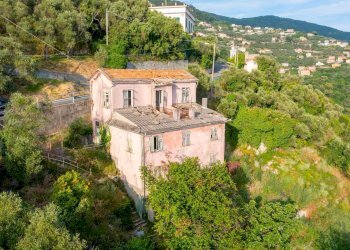 Foto 23 - Villa VIA CAV. FELICE COGORNO
 
295, Cogorno - photo 21