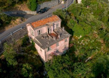 Foto 25 - Villa VIA CAV. FELICE COGORNO
 
295, Cogorno - photo 23