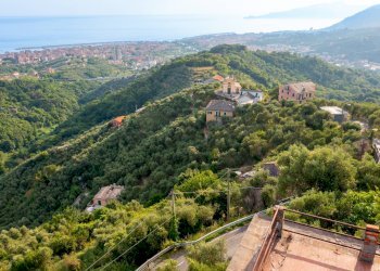 Foto 30 - Villa VIA CAV. FELICE COGORNO
 
295, Cogorno - photo 28