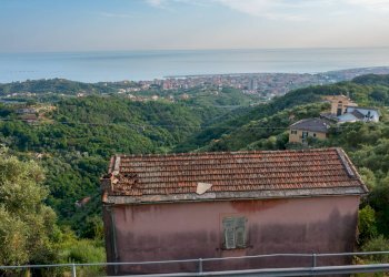 Foto 39 - Villa VIA CAV. FELICE COGORNO
 
295, Cogorno - photo 37