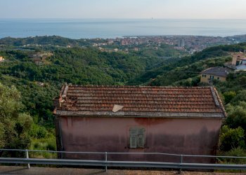 Foto 41 - Villa VIA CAV. FELICE COGORNO
 
295, Cogorno - photo 39