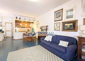 soggiorno - Appartamento Via Pandolfino
 
33, Massa - foto 4