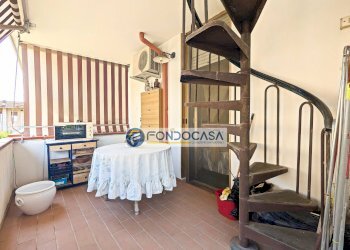 balcone - Appartamento Via Pandolfino
 
33, Massa - foto 17