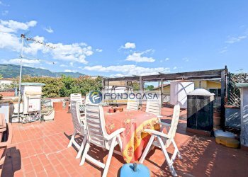 Terrazzo - Appartamento Via Pandolfino
 
33, Massa - foto 20