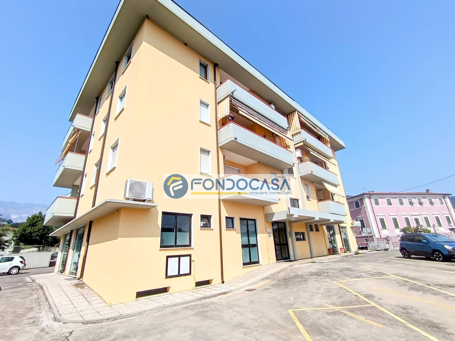 esterno - Quadrilocale via provinciale carrara avenza, Carrara - foto 2