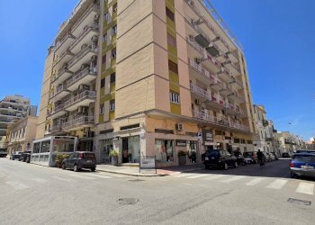 Foto 3 - Commercial Premises Via Magenta, Monopoli - photo 3