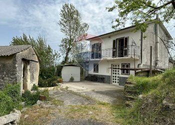 Casa all\'aperto - Independent house Via Fontecostanza
 
10, Scapoli - photo 1