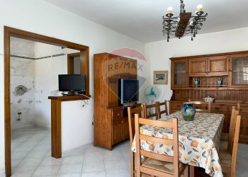 Sala da pranzo - Independent house Via Fontecostanza
 
10, Scapoli - photo 5