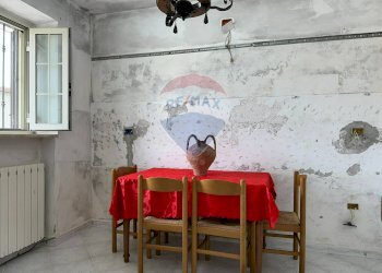 Sala da pranzo - Independent house Via Fontecostanza
 
10, Scapoli - photo 16