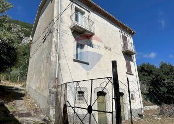 Edificio all\'aperto - Casa indipendente Strada statale 158
 
102, Pizzone - foto 13