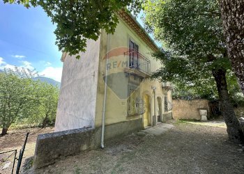 Casa all\'aperto - Casa indipendente Strada statale 158
 
102, Pizzone - foto 17