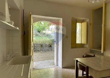 Sala da pranzo - Casa indipendente Strada statale 158
 
102, Pizzone - foto 27