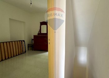 Hall / corridoio - Casa indipendente Strada statale 158
 
102, Pizzone - foto 40