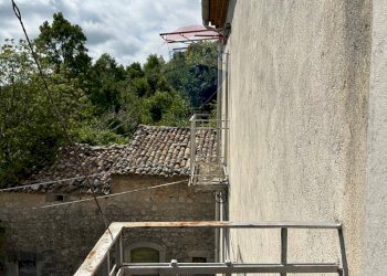 Balcone - Casa indipendente Strada statale 158
 
102, Pizzone - foto 48